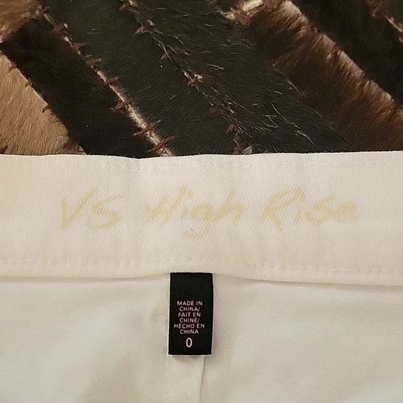 Victoria Secret High Rise, Distressed, White Denim Angel Wings Shorts Size 0 - Picture 5 of 12